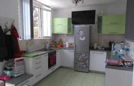 Apartament in vila, 61 mp, parcare, zona strazii Maramuresului