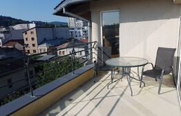 Apartament 3 camere, 100 mp, terasa 20 mp, parcare, zona Parcul Central