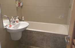 De vanzare apartament 4 camere, 81 mp, boxa, zona Policlinica Grigorescu