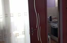 Garsoniera 30 mp, mobilat modern, etaj intermediar, zona Iulius Mall