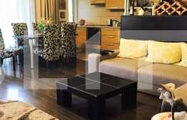 Apartament in blocul Semiluna, Plopilor! 67 mp utili, terasa, parcare subterana!