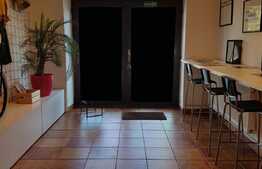 Spatiu comercial, 124 mp, vitrina la strada, zona centrala