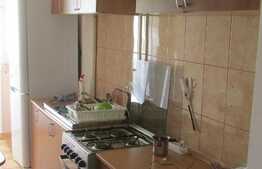 Oportunitate! Apartament 2 camere decomandat, 42 mp utili, boxa, zona Sirena.