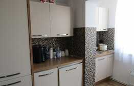 Apartament 3 camere, 50 mp, etaj intermediar, zona strazii Primaverii