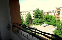 Apartament 2 camere, 54 mp, decomandat, zona Golden Tulip