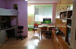 Garsoniera, 31 mp, balcon, zona strazii Dambovitei