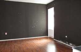 Apartament 2 camere, 52 mp, posibilitate mobilare/renovare, zona Piata Cipariu