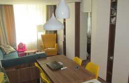 Apartament 3 camere, 68 mp, garaj, boxa, zona strazii Bucium