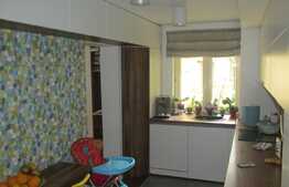 Apartament 3 camere, 68 mp, garaj, boxa, zona strazii Bucium