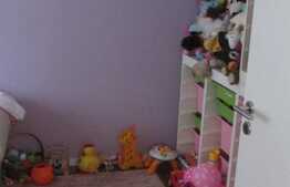 Apartament 3 camere, 68 mp, garaj, boxa, zona strazii Bucium