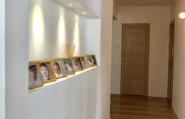 Apartament 5 camere, 205 mp, decomandat, 2 terase, parcare, zona Oncos