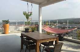 Apartament 5 camere, 205 mp, decomandat, 2 terase, parcare, zona Oncos