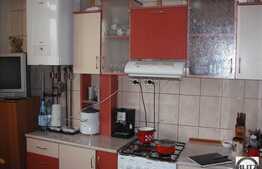 1 camera de vanzare in imobil reabilitat termic!