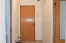 Apartament 1 camera, 42 mp, mobilat modern, zona Complex Nora