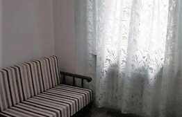 Garsoniera, 13 mp, zona Hotel Royal