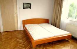 Apartament 2 camere, 70 mp, decomandat, zona Platinia