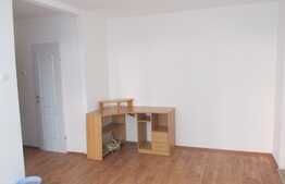 Apartament 2 camere, 46 mp, zona strazii Andrei Muresanu
