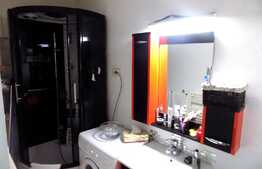 EXCLUSIVITATE! Apartament cu 2 camere, 47,37 mp, loc de parcare, zona strazii Florilor! COMISION 0!