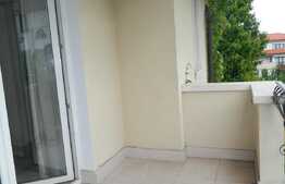 Apartament 3 camere, 90 mp, garaj, parcare, gradina 300 mp, zona Grand Hotel Italia