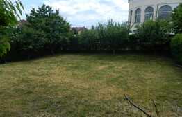 Apartament 3 camere, 90 mp, garaj, parcare, gradina 300 mp, zona Grand Hotel Italia