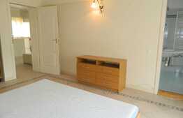 Apartament 3 camere, 90 mp, garaj, parcare, gradina 300 mp, zona Grand Hotel Italia