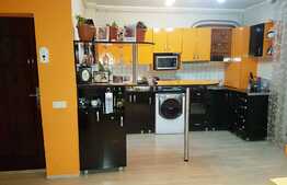 Apartament de vanzare cu 3 camere, 67.50 mp, decomandat! Zona strazii Porii!