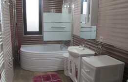 2 camere, 54 mp, decomandate, parcare, zona strazii Fabricii