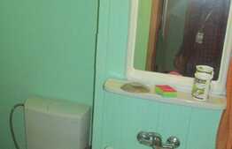 Apartament 4 camere, 72 mp, boxa, zona Profi