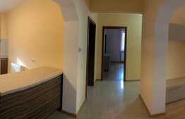 4 camere, 100 mp, totul nou, gradina, zona strazii Republicii