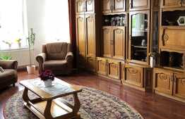 Vanzare casa 12 camere, 300 mp, teren 600 mp, gradina amenajata, zona Leroy Merlin!