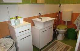 De vanzare apartament de 3 camere, 84 mp, parcare! Zona strazii Florilor!