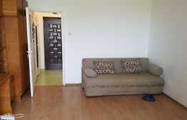 De vanzare garsoniera, 32 mp, boxa, zona strazii Parang