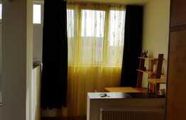 De vanzare garsoniera, 32 mp, boxa, zona strazii Parang