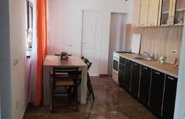 Casa de vacanta de 220 mp utili, teren de 1017 mp! Zona Muntele Rece! Priveliste deosebita ! 