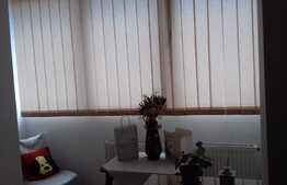 Apartament 2 camere, 49 mp, decomandat, garaj, boxa, zona strazii Tasnad