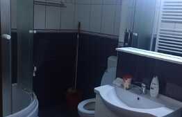 De vanzare apartament 2 camere, 49 mp, boxa, zona Kaufland