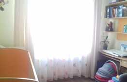 Vanzare apartament cu 3 camere, 58 mp, parcare cu CF! Zona strazii Eroilor!