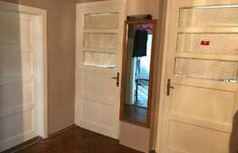 Apartament 2 camere, 70 mp, decomandat, zona strazii Scortarilor