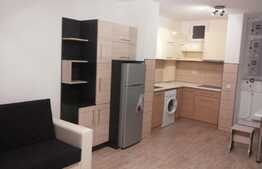 Garsoniera 32 mp, etaj intermediar, zona strazii Parang