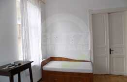 2 camere, 58 mp, imobil tip casa, zona Piata Muzeului