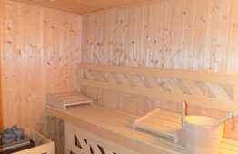 Casa de vanzare 600 mp, teren 1300 mp, front stradal 35 ml 