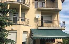 Casa de vanzare 600 mp, teren 1300 mp, front stradal 35 ml 