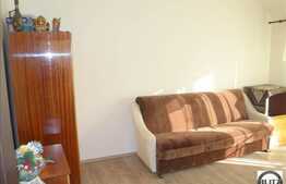 2 camere de vanzare! Orientare Estica!