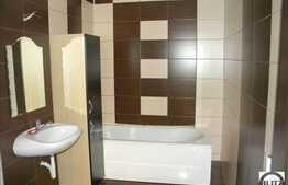 2 camere de vanzare! Orientare Estica!