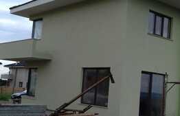 Casa de vanzare, 140 mp, teren 450 mp, zona linistita de case