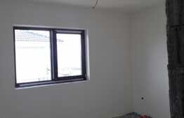 Casa de vanzare, 140 mp, teren 450 mp, zona linistita de case