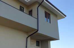 Casa de vanzare, 140 mp, teren 450 mp, zona linistita de case