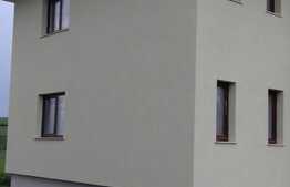 Casa de vanzare, 140 mp, teren 450 mp, zona linistita de case