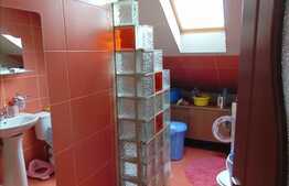 Casa individuala 500 mp utili, teren de 648 mp, front stradal de 52 ml