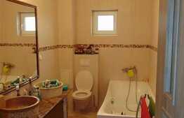 Casa individuala 500 mp utili, teren de 648 mp, front stradal de 52 ml